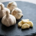 Extracto de bulbo de ajo (Allium sativum, 1 % de alicina)